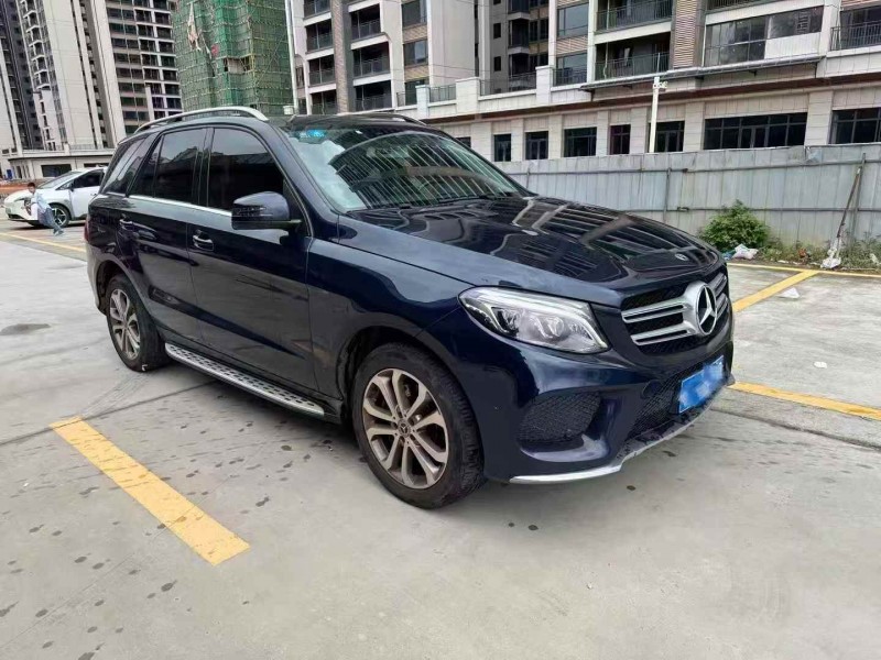 江门17年奔驰GLE2