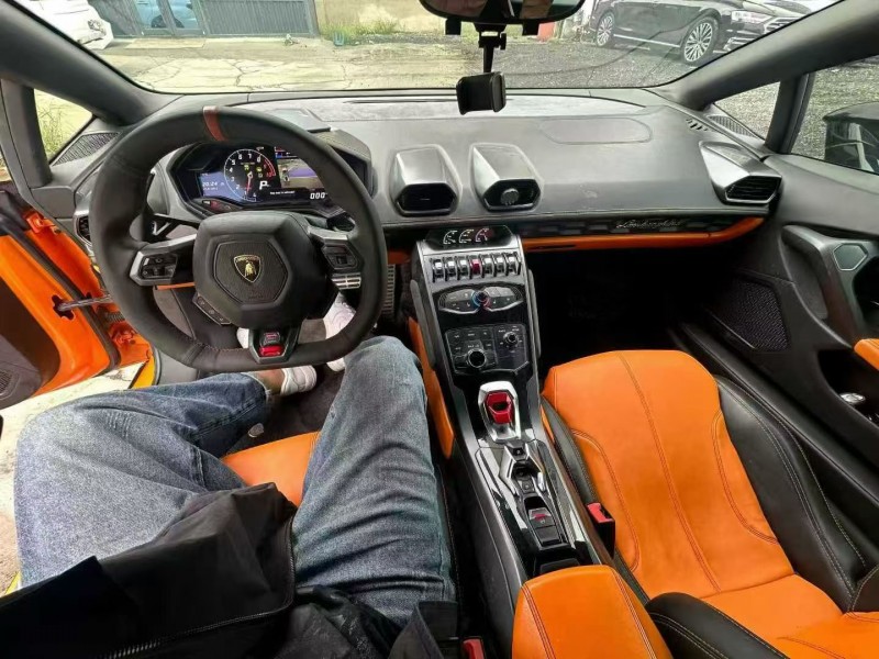 杭州16年兰博基尼Gallardo5