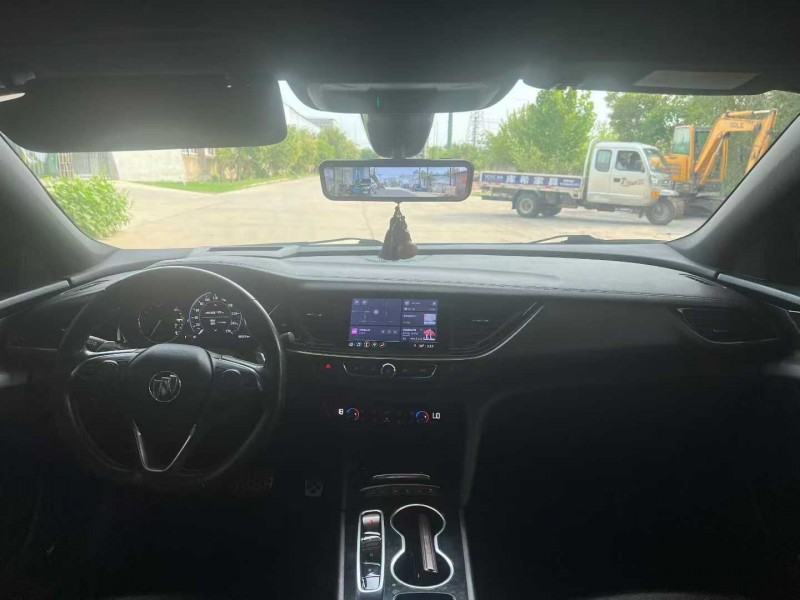 徐州20年别克君威6