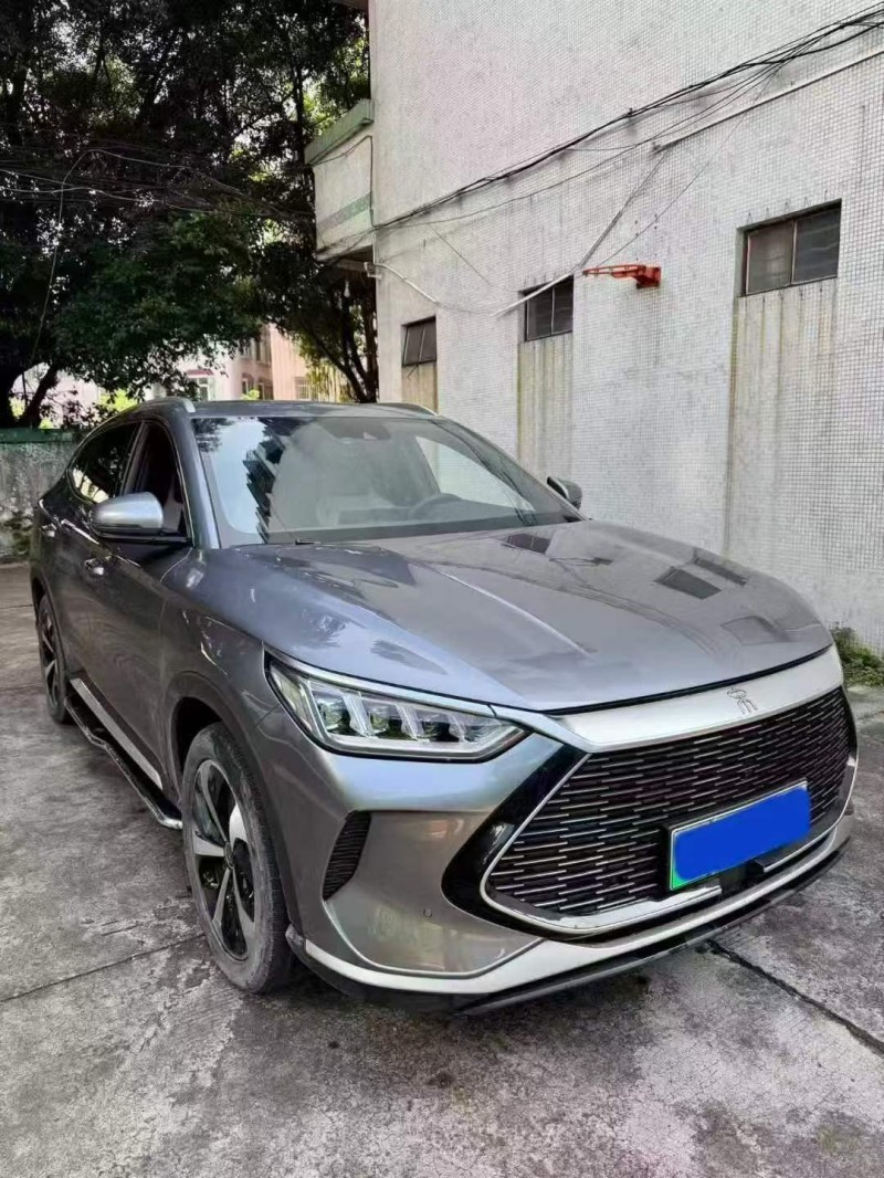 广州22年比亚迪宋2