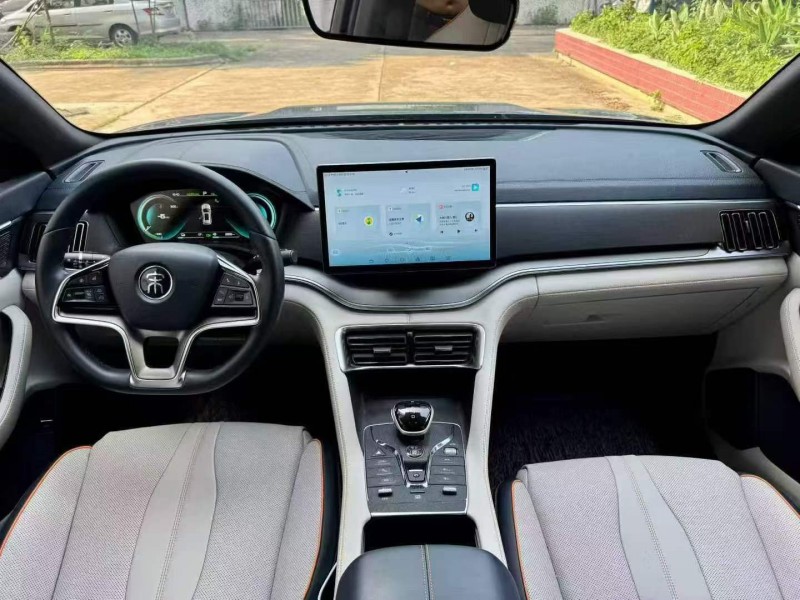 广州22年比亚迪宋7