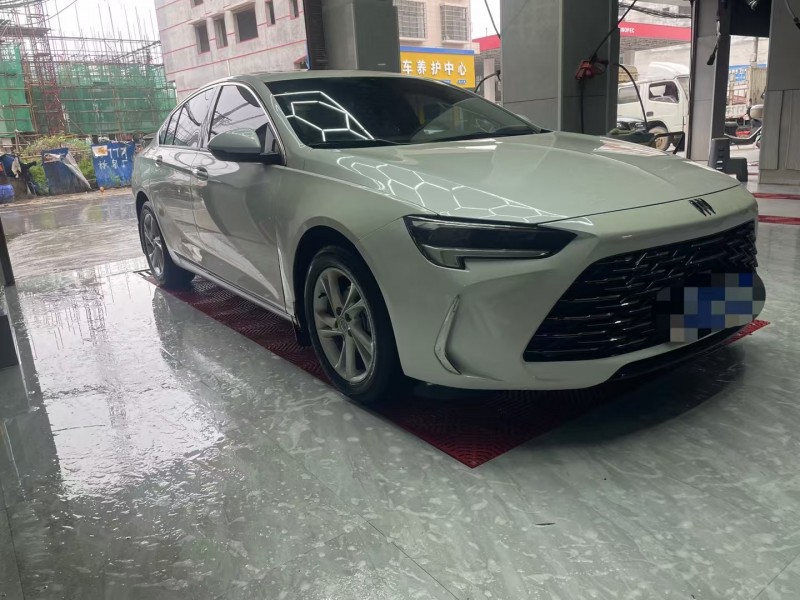 娄底23年别克君威2