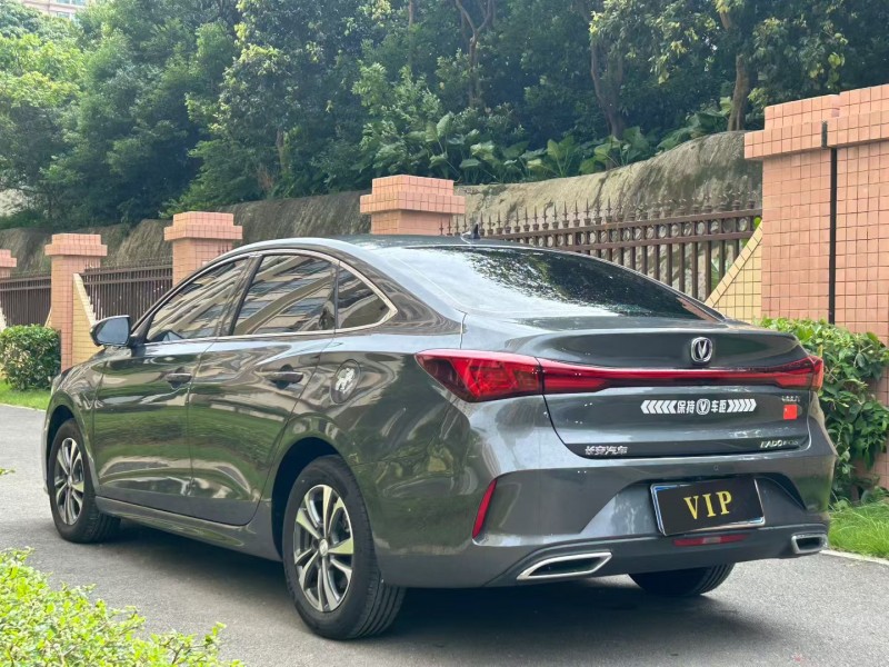 东莞24年长安汽车逸动5