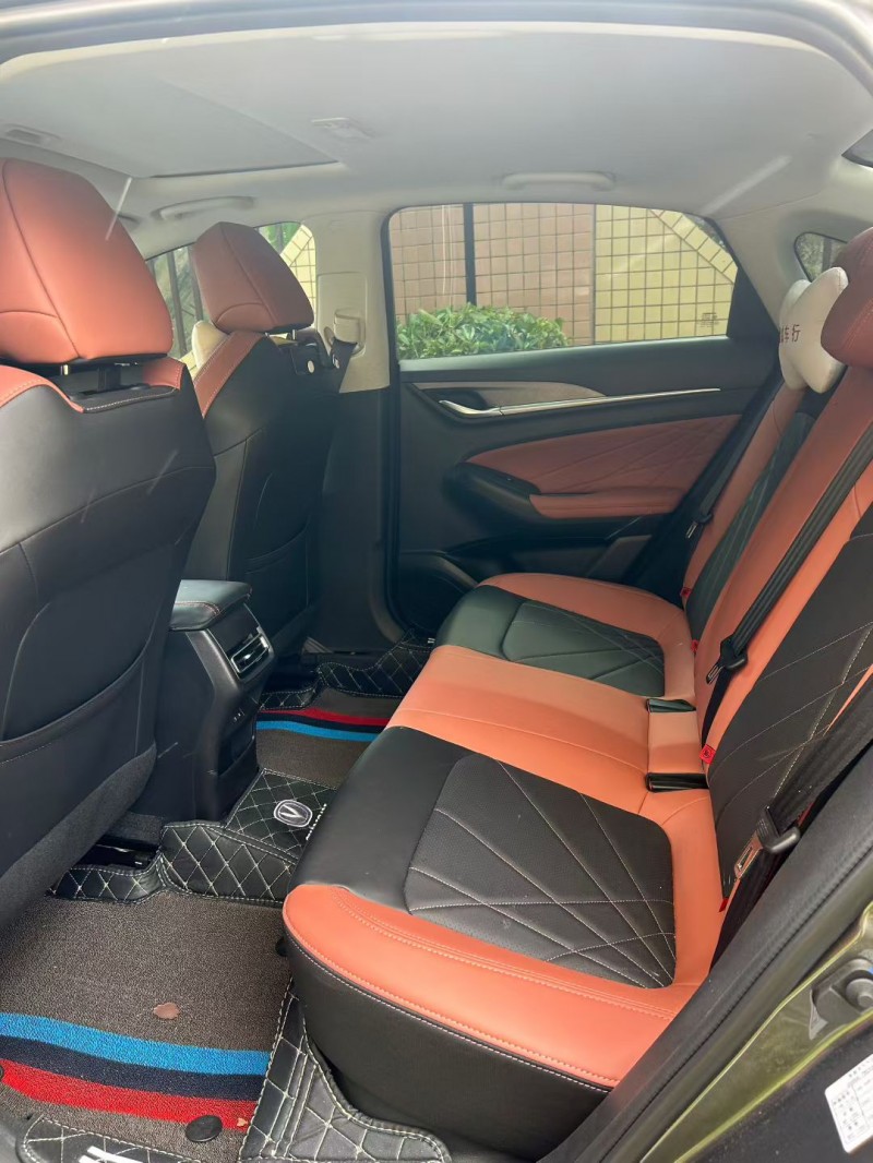 东莞24年长安汽车逸动8