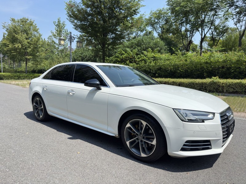 盐城17年奥迪A4L2