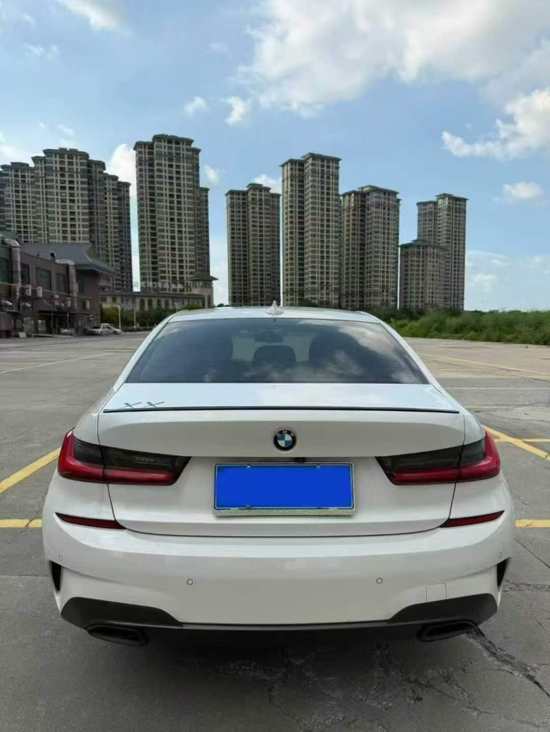 江门20年宝马3系8