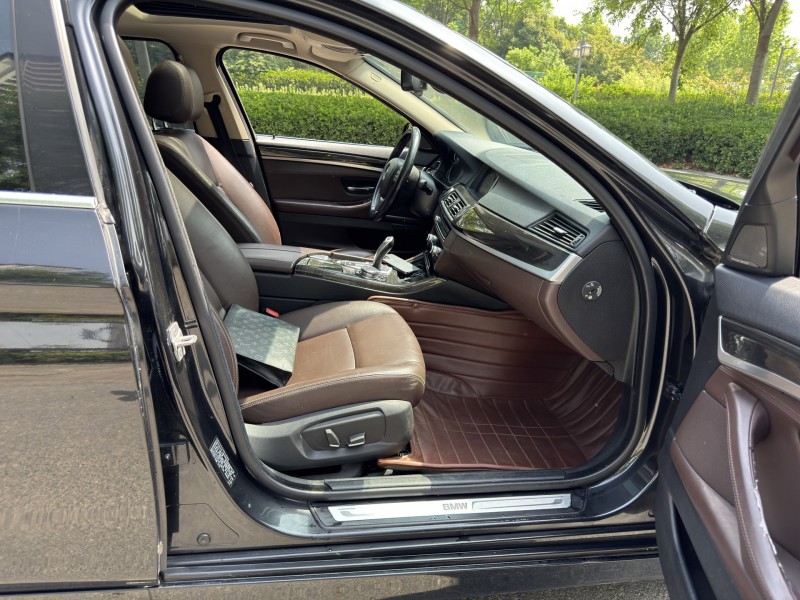 盐城16年宝马5系9