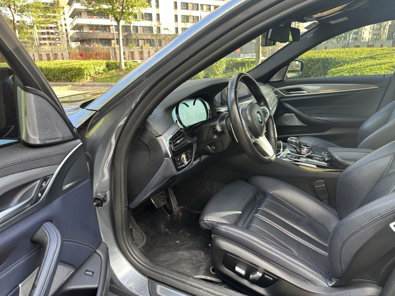 盐城19年宝马5系6