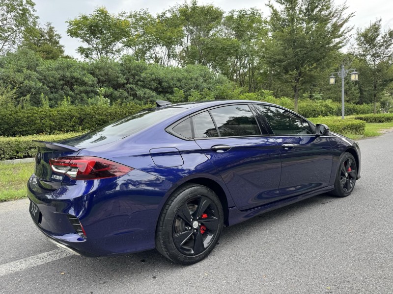 盐城22年别克君威5