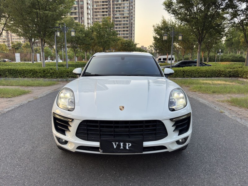 盐城14年保时捷Macan1