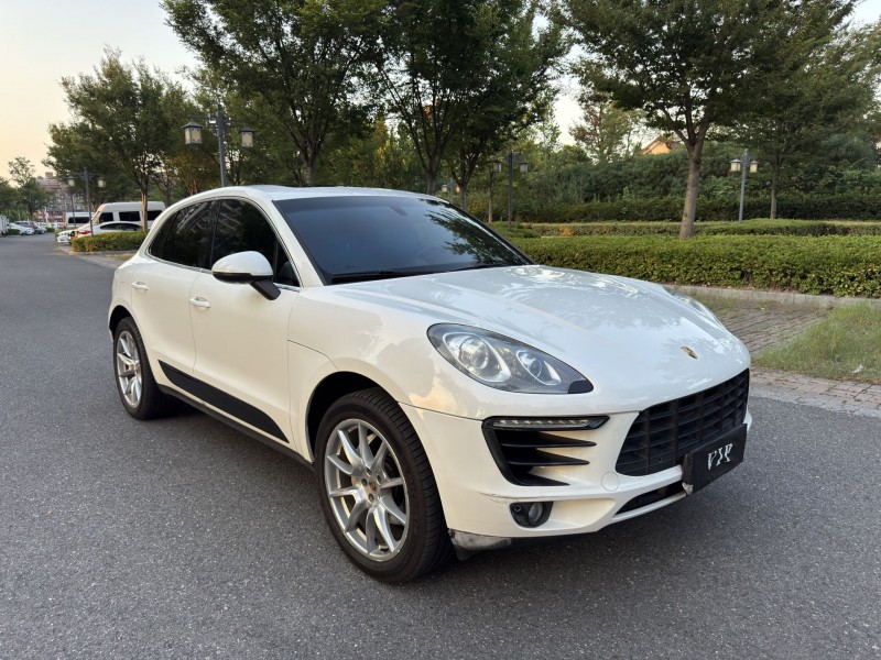 盐城14年保时捷Macan2