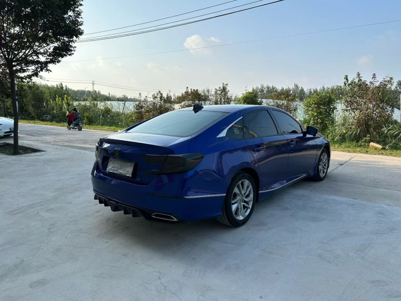 徐州19年本田雅阁7