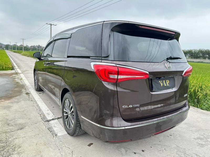 宁波17年别克GL88