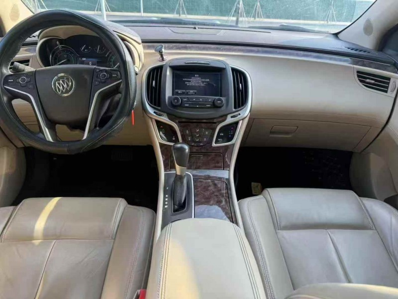 徐州15年别克君越5