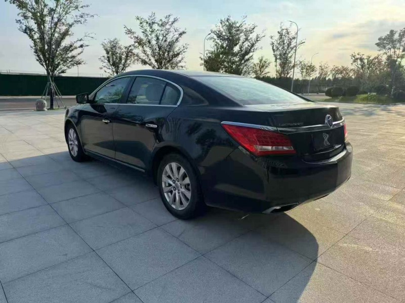 徐州15年别克君越7