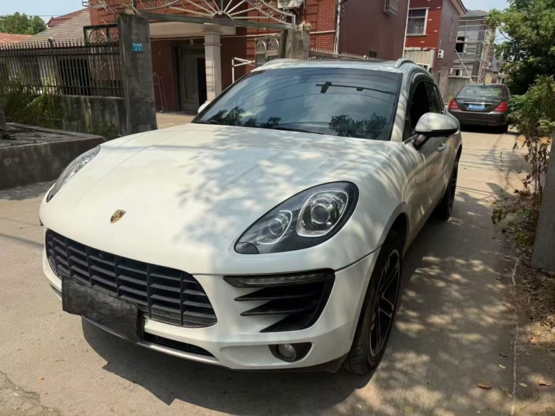 台州15年保时捷Macan3