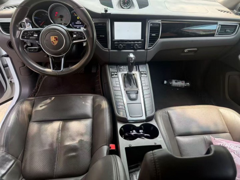 台州15年保时捷Macan5