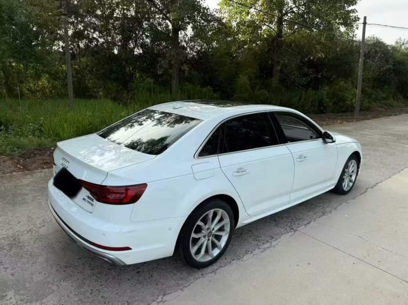 连云港19年奥迪A4L3