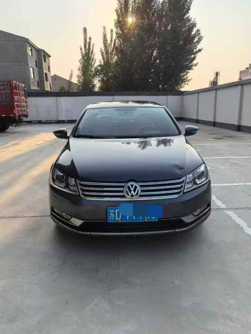 邯郸13年大众迈腾1