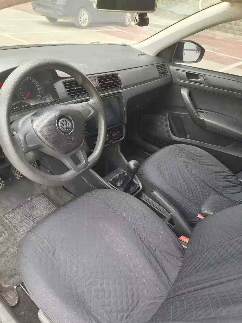 邯郸17年大众桑塔纳5