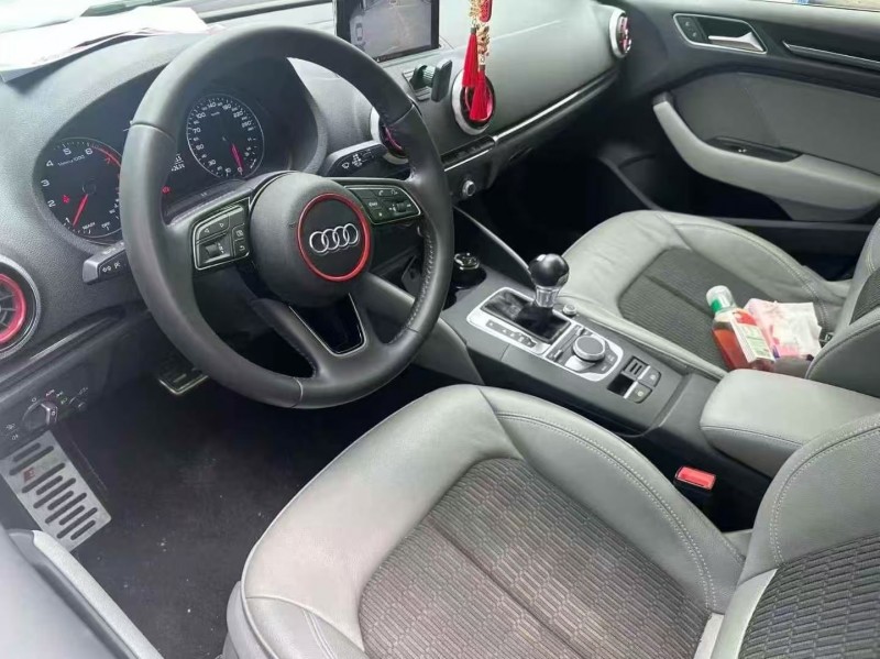 六盘水17年奥迪A34