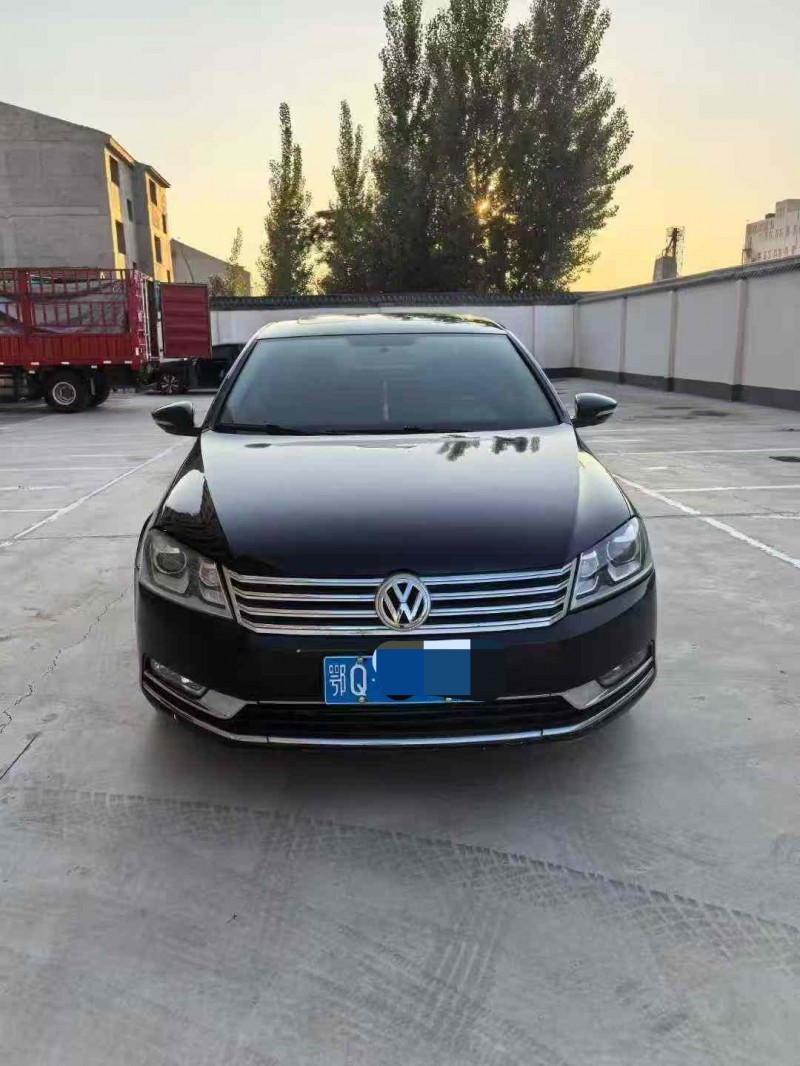 邯郸16年大众迈腾1