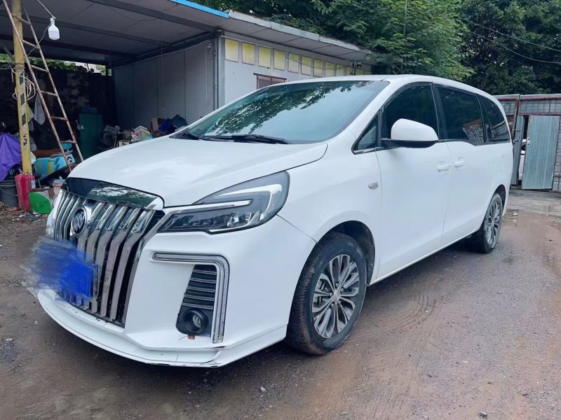 许昌22年别克GL82