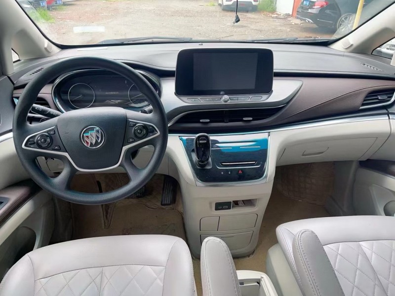 许昌22年别克GL86