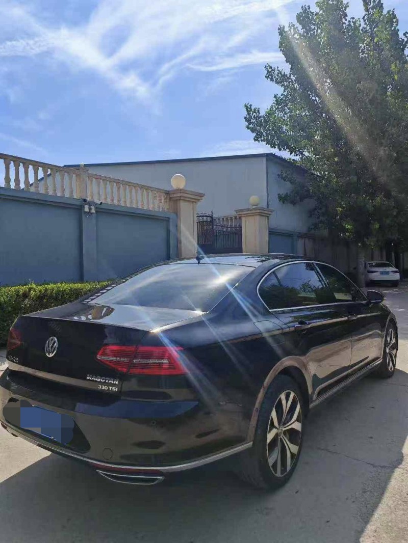 保定19年大众迈腾8