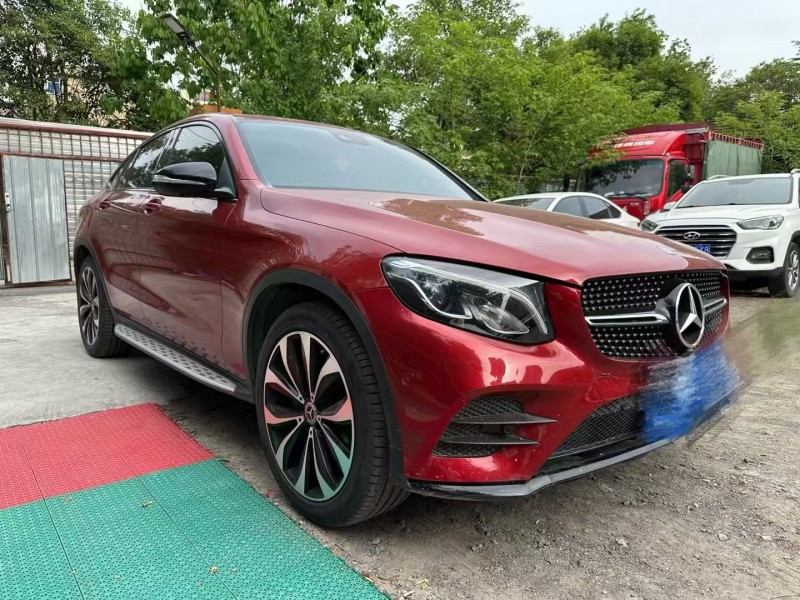 许昌17年奔驰GLC3