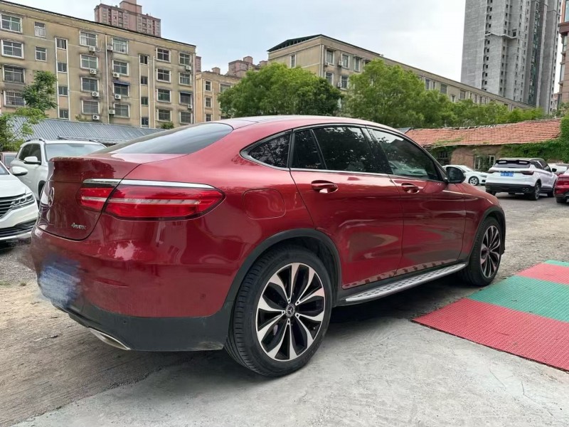 许昌17年奔驰GLC7