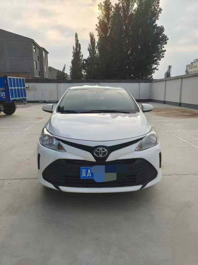 邯郸19年丰田威驰1