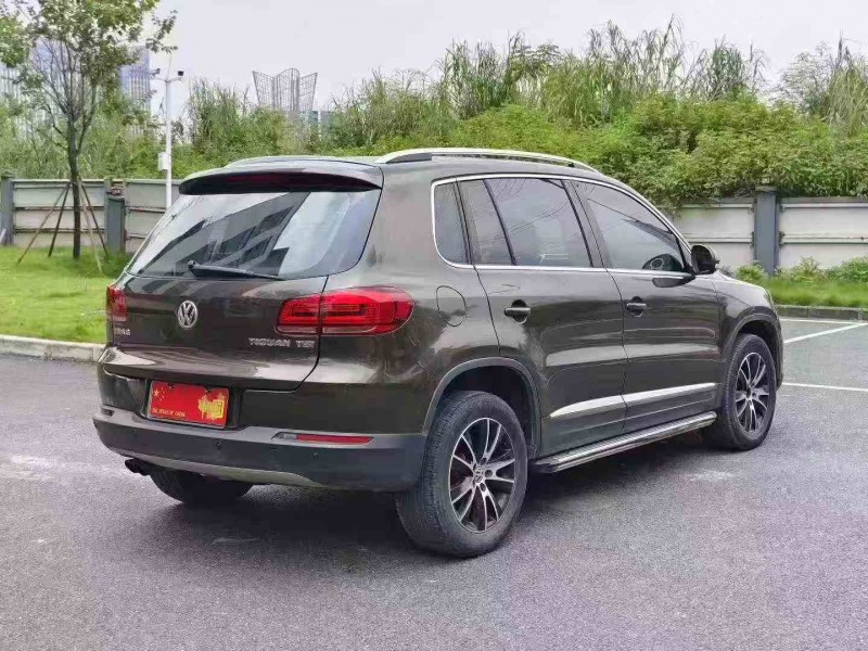 广州15年大众途观8