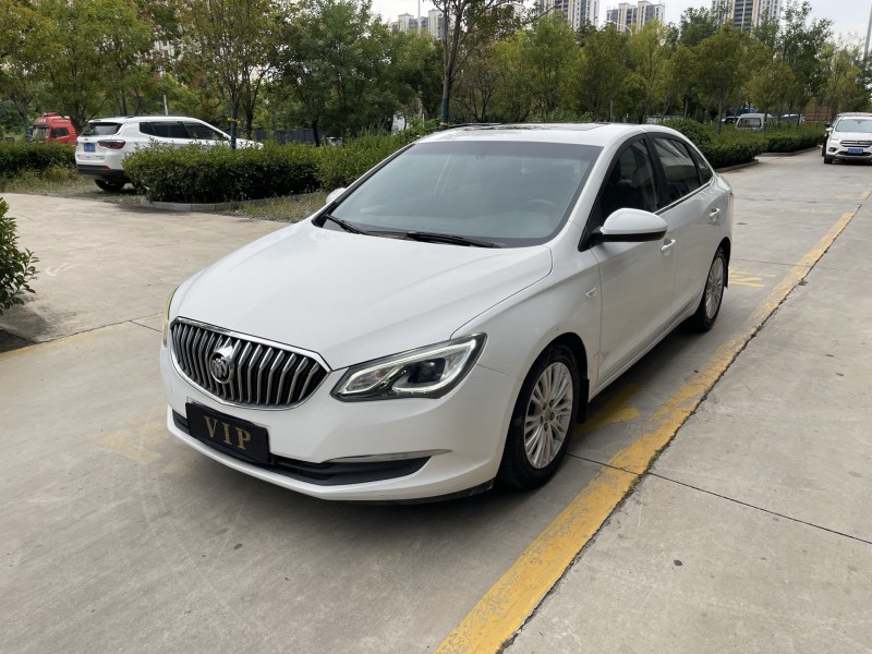 济宁16年别克英朗2