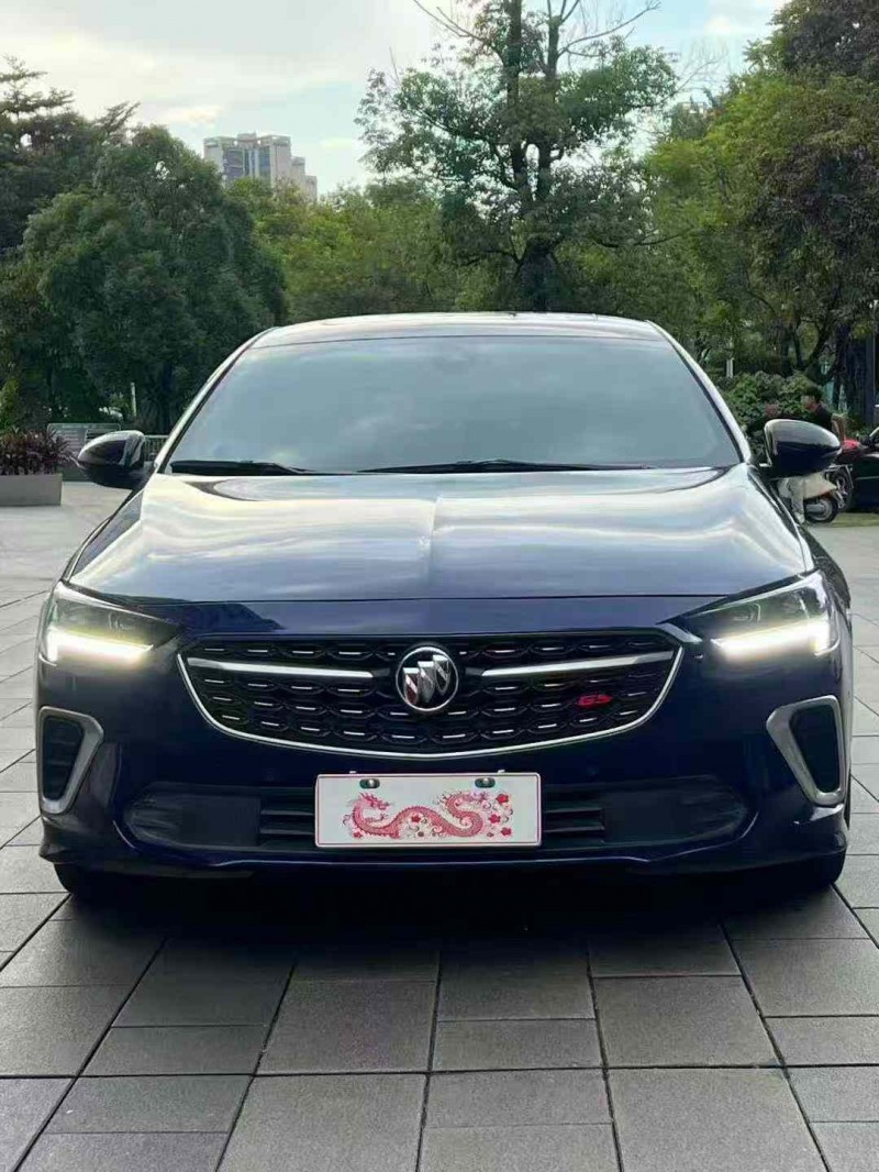 佛山22年别克君威1