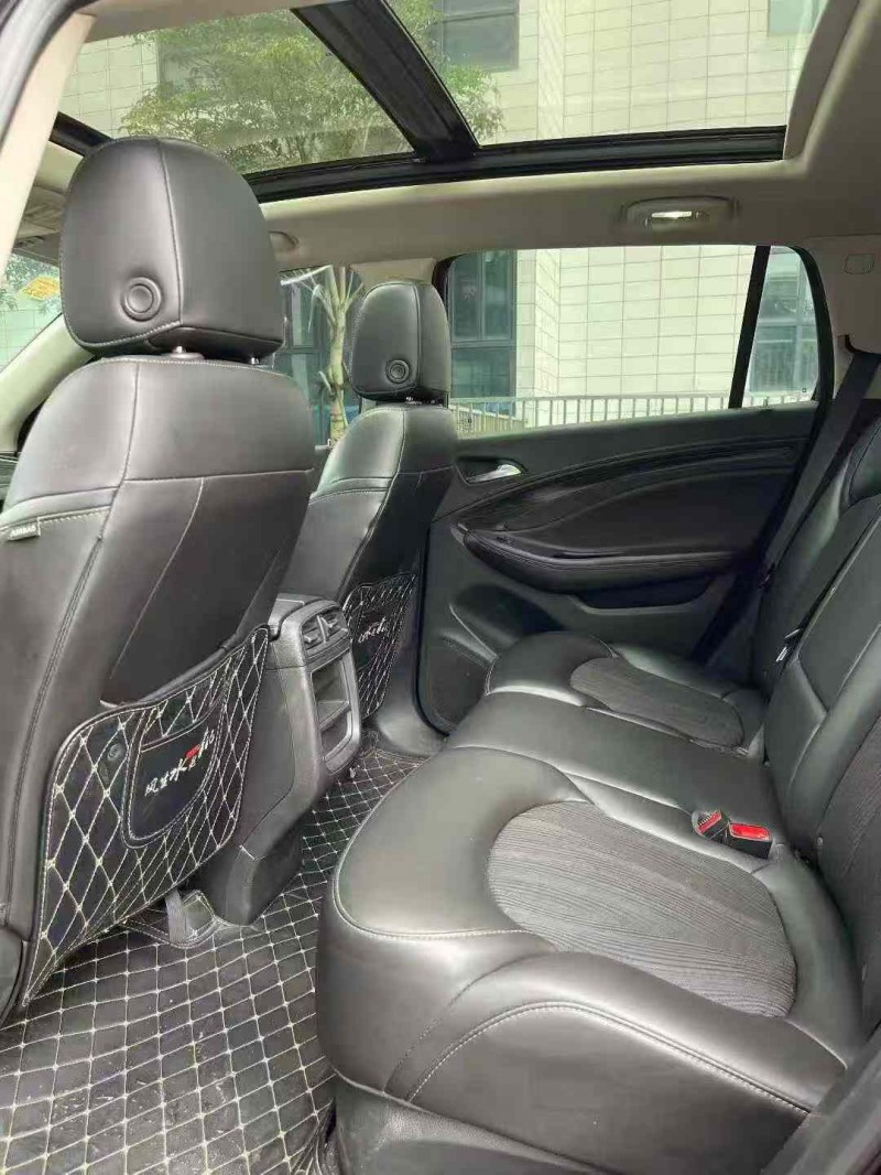 佛山21年别克昂科威6