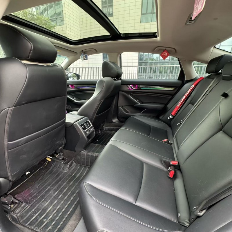 佛山23年本田雅阁6