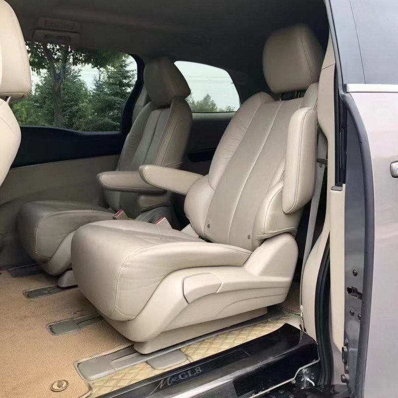 兰州17年别克GL84