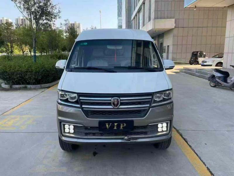 济宁22年华晨鑫源1