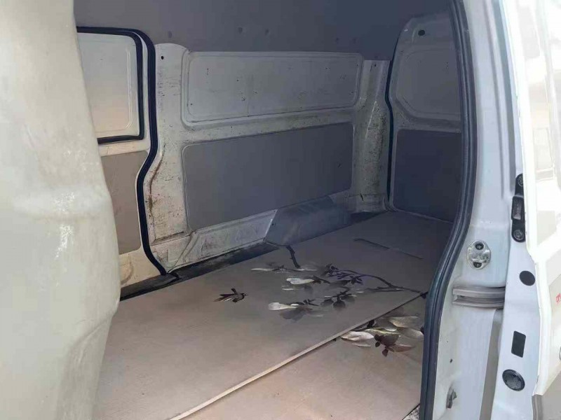 济宁22年华晨鑫源9