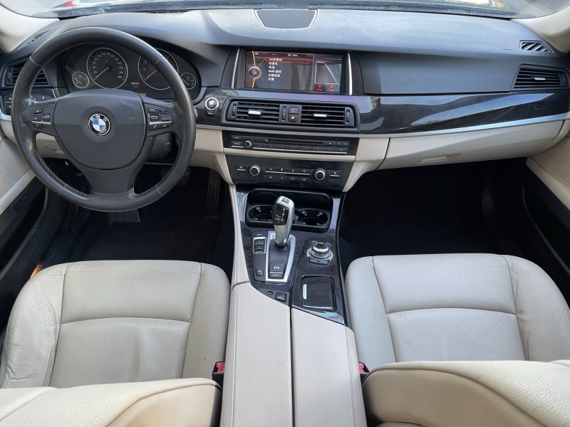 济宁13年宝马5系3