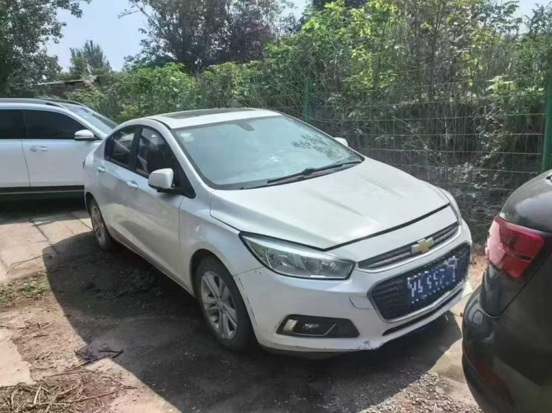 石家庄16年雪佛兰科鲁兹2