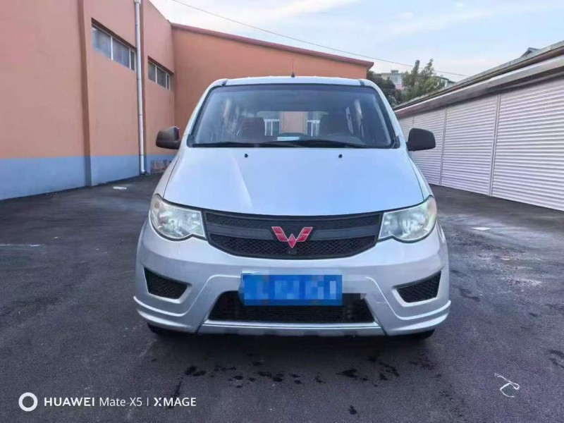 鞍山18年五菱汽车宏光1