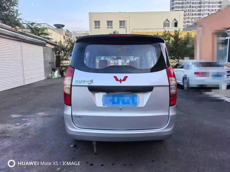 鞍山18年五菱汽车宏光9