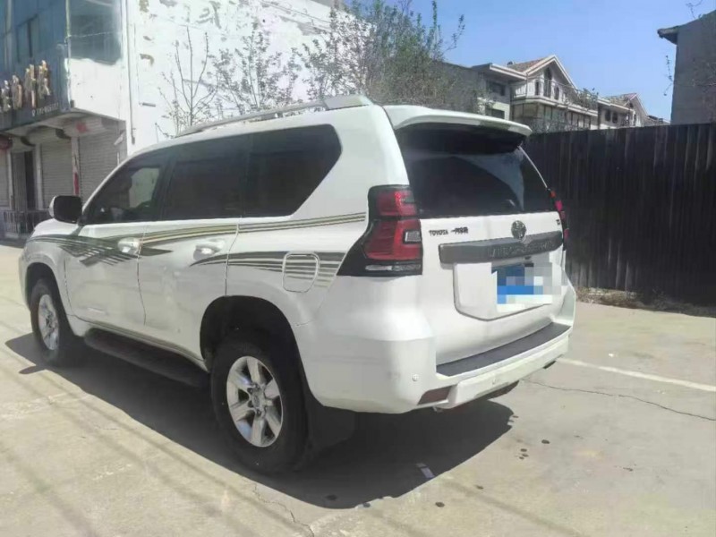 石家庄17年丰田普拉多8