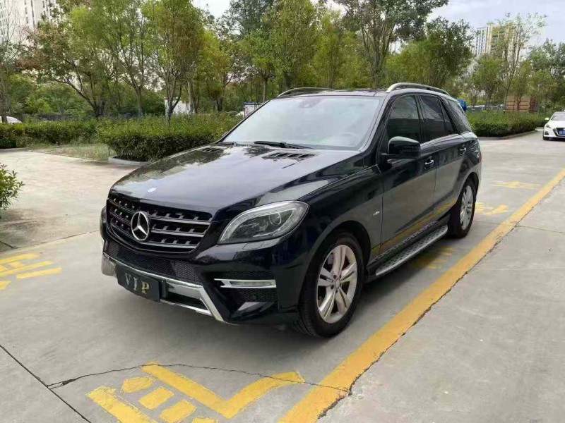 济宁12年奔驰ML3