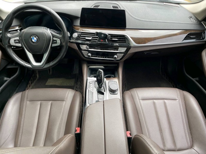 淄博19年宝马5系4