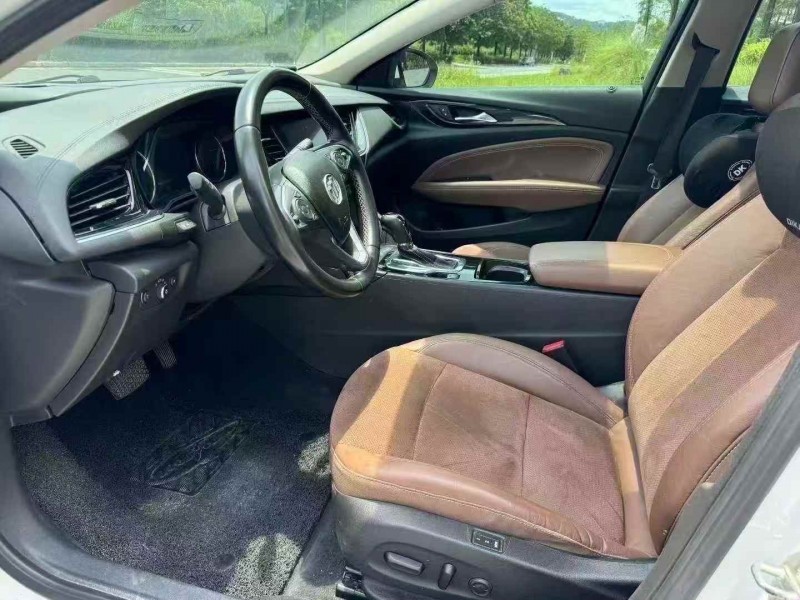 广州18年别克君威4