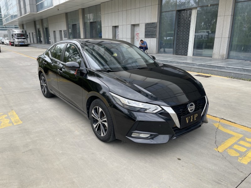 济宁22年日产轩逸3