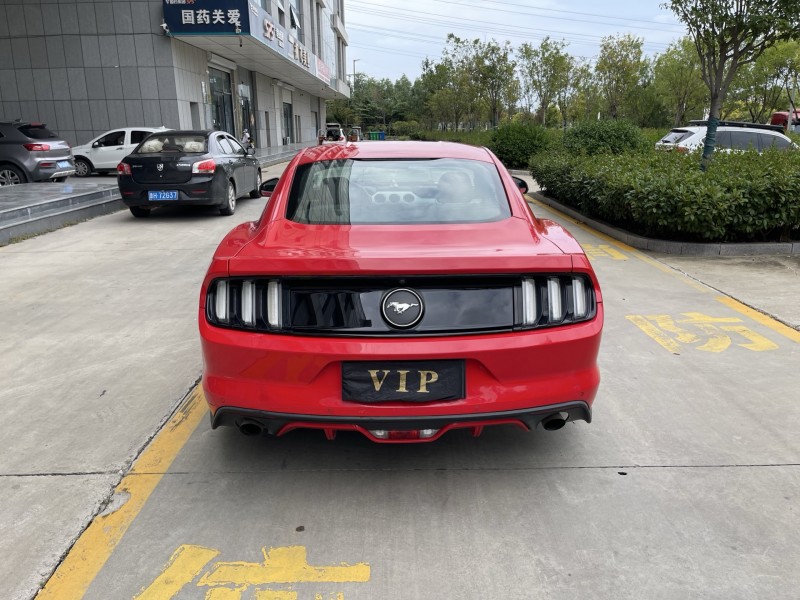 济宁15年福特野马9